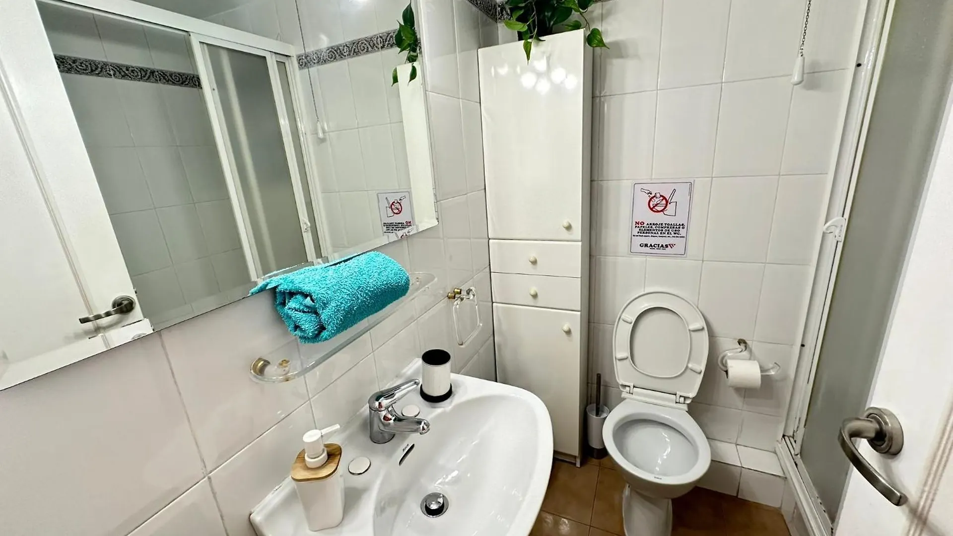 Bed and Breakfast Alojamiento Viladomat Barcelona Bed & Breakfast