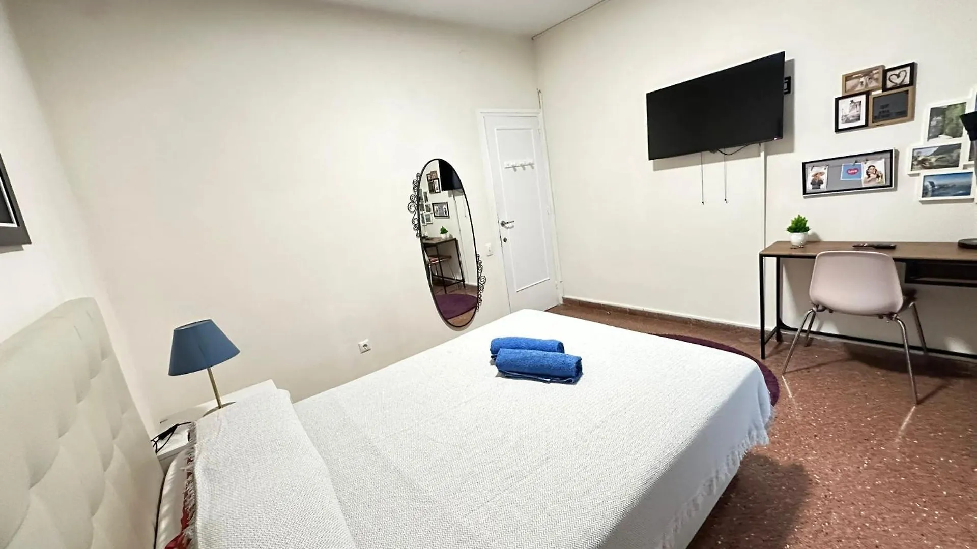 Bed & Breakfast Bed and Breakfast Alojamiento Viladomat Barcelona